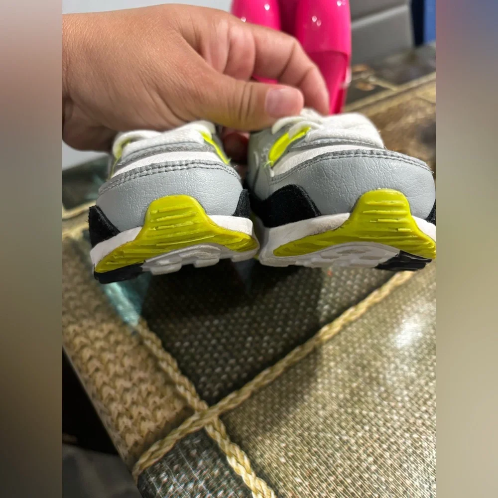 Nike Air Max Kids Grey with Neon Yellow & Black Accent Sneakers - Picture 8 of 12